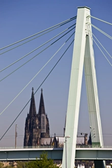 Images Dated 8th May 2008: Germany, Nordrhein-Westfalen, Cologne. Severins Bridge and Cologne Cathedral