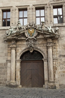 Images Dated 20th September 2009: Germany, Nuremberg. Market Square, Old City Hall (aka Old Townhall or Altes Rataus)