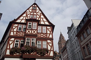 Images Dated 24th September 2009: Germany, Rhineland Palatinate, Mainz. traditional half-timbered construction