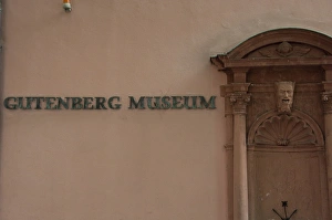 Images Dated 24th September 2009: Germany, Rhineland Palatinate, Mainz. Gutenberg Museum, exterior fountain