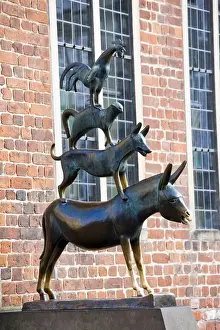 Art And Craft Prints: GERMANY, State of Bremen, Bremen. Town Musicians of Bremen statue