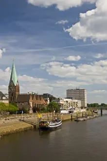 Images Dated 12th May 2008: Germany, State of Bremen, Bremen. Weser River waterfront