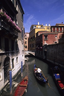 Rialto Prints: Gondolas ready for tourists in Venice Italy