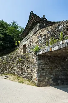 Images Dated 27th May 2011: Gongsanseong castle, Gongju, South Chungcheong Province, South Korea
