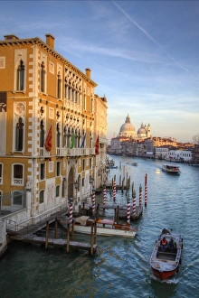 Images Dated 4th February 2013: Grand Canal Salute classic Scenic of Venice, Italy