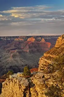 Images Dated 20th July 2007: Grand Canyon from the south rim at sunset, Grand Canyon National Park, Arizona