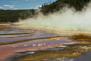 Images Dated 9th September 2016: Grand Prismatic Spring, Yellowstone National Park, Wyoming, USA