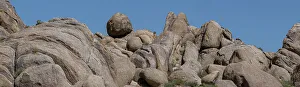 Betty Sederquist Prints: Granite rocks pile high at the Alabama Hills