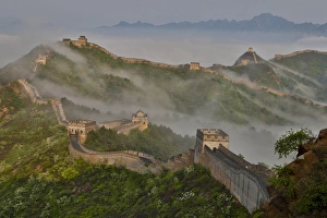 Images Dated 11th May 2014: The Great Wall of China Foggy Morning Jinshanling, China