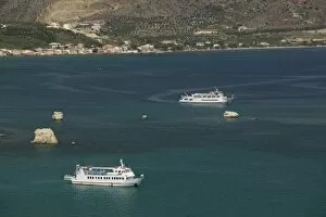 GREECE, CRETE, Hania Province, Almyrida: Kalyvia Bay Resort Town, Tourist Boats