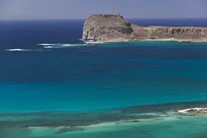 Images Dated 3rd June 2006: GREECE, CRETE, Hania Province, Gramvousa Peninsula: Balos Beach Coast View