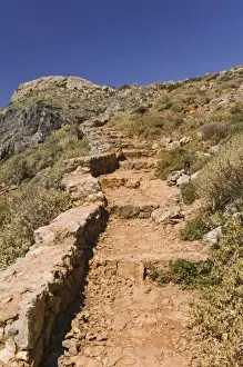 Images Dated 3rd June 2006: GREECE, CRETE, Hania Province, Gramvousa Peninsulai: Balos Beach / Stairs to the Beach