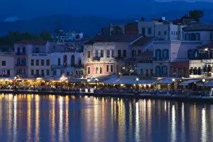 Images Dated 1st June 2006: GREECE, CRETE, Hania Province, Hania: Dusk / Evening at the Venetian Port