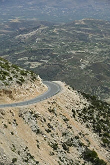 Images Dated 31st May 2006: GREECE-CRETE-Iraklio Province-Mt. Idi Psiloritis: Newly Paved Mountain Road to Mt