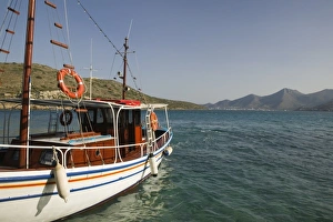 Images Dated 26th May 2006: GREECE, CRETE, Lasithi Province, Spinalonga Island: 16th Century Venetian Fortress