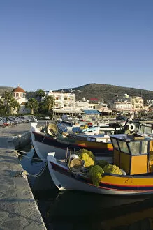 Images Dated 28th May 2006: GREECE-CRETE-Lasithi Province-Elounda: Port View Morning