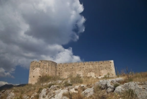 Images Dated 18th May 2010: Greece, Crete, old fort overlooking the sea