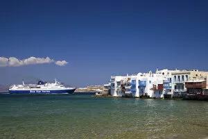 Images Dated 11th September 2007: Greece and Greek Island of Mykonos and the harbor town of Hora Ferry coming into