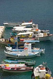 Ionian Islands Prints: GREECE-Ionian Islands-ZAKYNTHOS-AGIOS NIKOLAOS: Boat Harbor