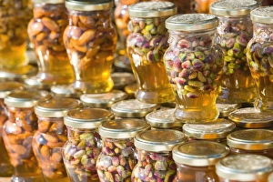Images Dated 4th May 2006: GREECE-Ionian Islands-ZAKYNTHOS-ANAFONITRIA: Local Honey with Pistaccios
