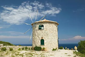 Images Dated 3rd May 2006: GREECE-Ionian Islands-ZAKYNTHOS-CAPE SKINARI: Cape Skinari Windmill House