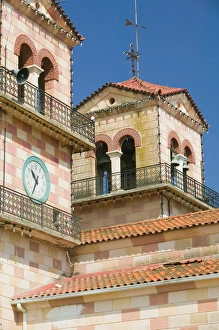 Images Dated 4th May 2006: GREECE-Ionian Islands-ZAKYNTHOS-KATASARI: Detail of Town Church