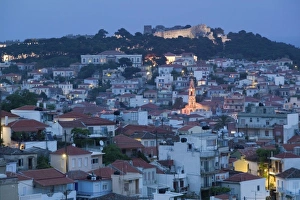 Images Dated 10th May 2006: GREECE, Northeastern Aegean Islands, LESVOS (Mytilini), Mytilini Town: High Elevation