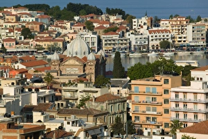 Images Dated 8th May 2006: GREECE-Northeastern Aegean Islands-LESVOS (Mytilini)-Mytilini Town: Mytilini Town