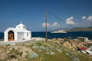 Images Dated 9th May 2006: GREECE-Northeastern Aegean Islands-LESVOS (Mytilini)-Gavathas: Agios Pantelemonos