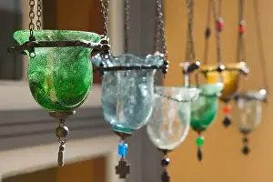 Images Dated 13th May 2006: GREECE-Northeastern Aegean Islands-SAMOS-Manolates: Manolates Glassware