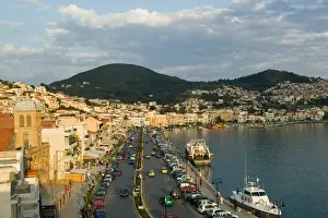 GREECE-Northeastern Aegean Islands-SAMOS-Vathy (Samos Town): View along Themistokleous