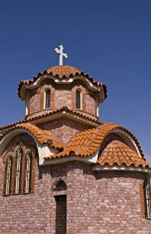 Images Dated 27th January 2010: Greek Orthodox church in the town of Thiva in Greece