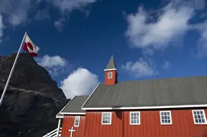 Images Dated 12th September 2010: Greenland, Prince Christian Sound (aka Prins Christian Sund). Small fishing settlement