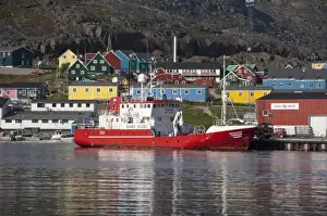 Images Dated 14th September 2010: Greenland, Qaqortoq. South Greenlands largest town with almost 3, 000 inhabitants