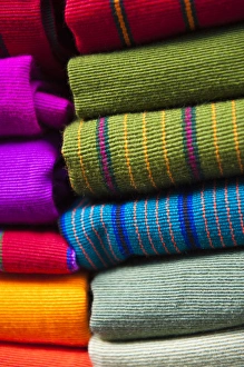 Images Dated 31st October 2010: Guatemala, Chichicastenango. Local outdoor market