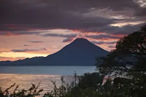 Images Dated 29th October 2010: Guatemala, San Juan la Laguna. Toliman volcano and Lago de Atitlan (Lake Atitlan)