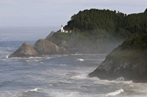 Images Dated 24th June 2007: Haceta Head lighthouse, Oregon, USA