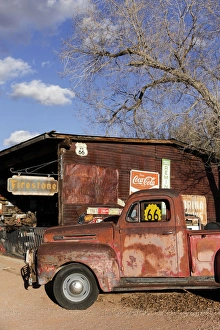 Images Dated 16th January 2012: Hackberry, Arizona, United States. Route 66