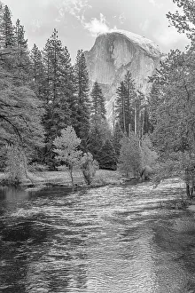 Yosemite Prints: Hal Dome, Yosemite