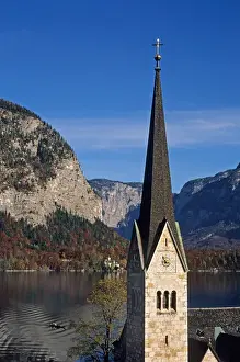 Images Dated 28th February 2006: Hallstatt; Upper Austria; Salzkammergut; Austria Hallstattersee; Alps