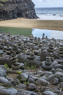 Hawaii Prints: Hawaii, Kalalau Trail, Kauai, Napali, Napali Coast State Park, Pacific Ocean, rock cairns