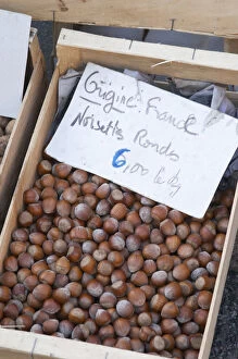 Images Dated 19th November 2005: Hazelnut nuts for sale at a market stall at the market in Bergerac for 6 euro per kilo
