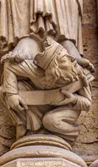 Notre Dame Prints: Headless King Facade, Notre Dame Cathedral, Paris, France