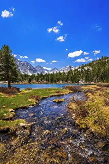 Images Dated 6th September 2022: Heart Lake in Little Lakes Valley, John Muir Wilderness, California, USA