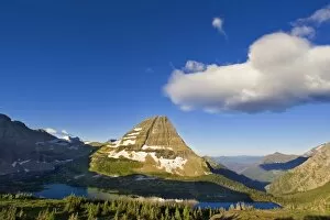 Images Dated 12th August 2008: Hidden Lakle reflects Bearhat Mountain at Logan Pass in Glacier National Park in Montana
