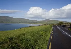 Images Dated 14th September 2006: Highway, Dingle Peninsula, Ireland, Coastline, Landscape, Scenic