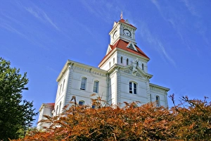 Images Dated 1st January 1980: Historic Benton County Courthouse in Corvallis Oregon