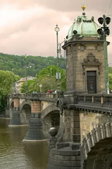 Images Dated 5th May 2004: historic bridge, Czech Republic, prague
