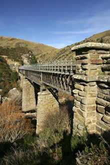 Images Dated 27th April 2004: Historic Hindon Bridge over Taieri River, Taieri Gorge, near Dunedin, South Island