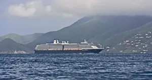 Holland America Cruise Line, The Nodrdam in the Sir Francis Drake Channel